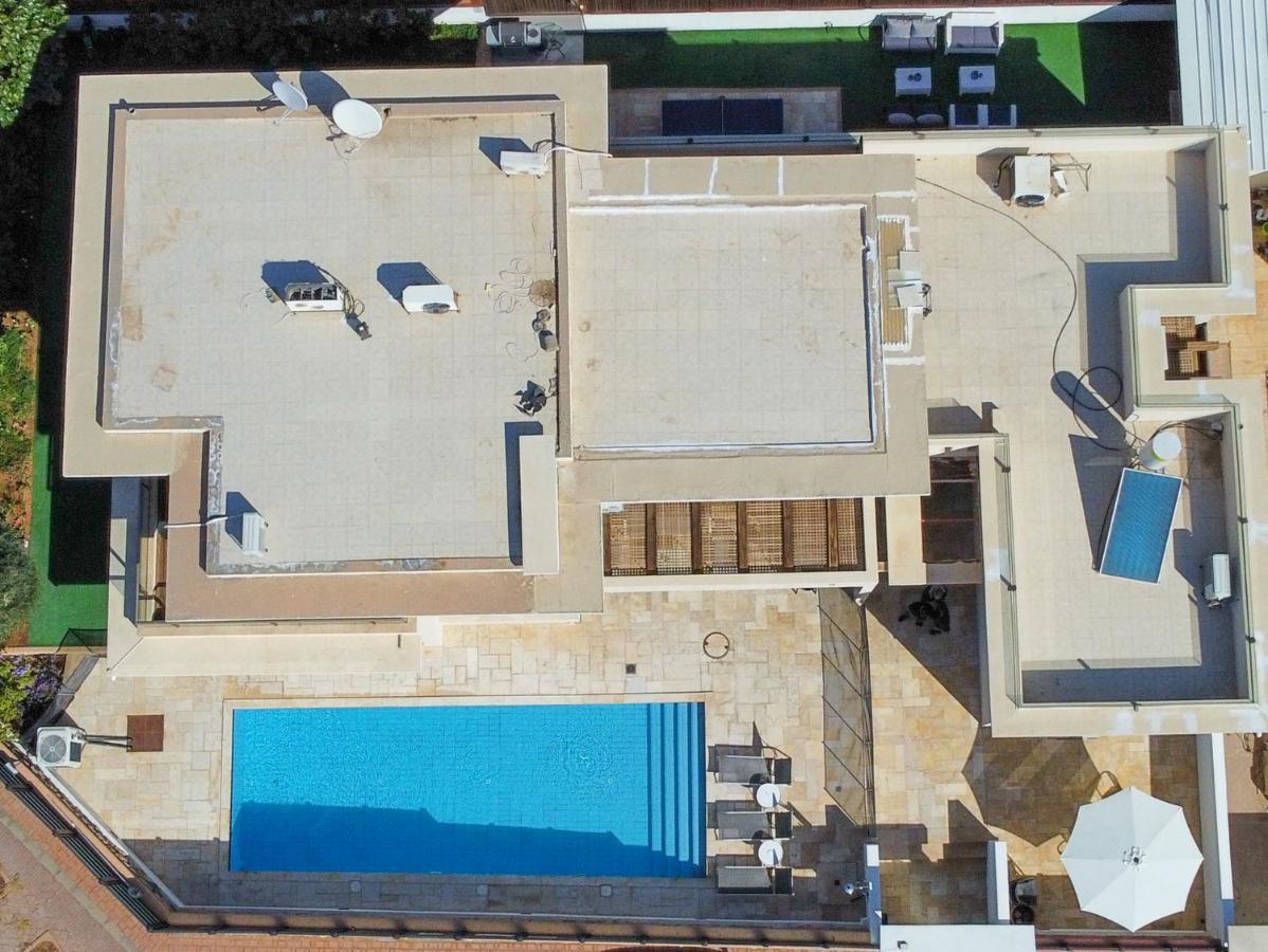 Villa Pomela heated pool By Sun&View Eilat Esterno foto