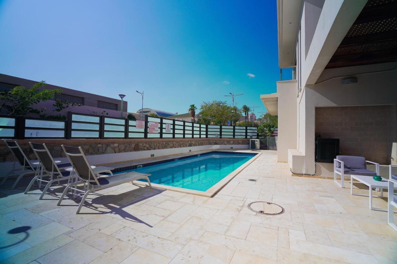 Villa Pomela heated pool By Sun&View Eilat Esterno foto